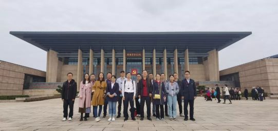 公司第三黨支部開展“南湖紅船憶初心，牢記使命勇?lián)?dāng)”主題黨日活動(dòng)